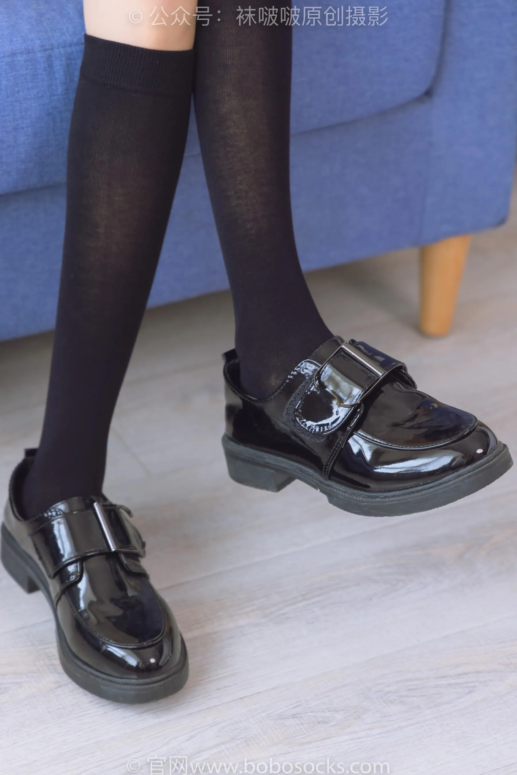 [BoBoSocks袜啵啵]NO.198 稚予-皮鞋、黑色小腿袜、高跟鞋、肉丝 [86P]插图1